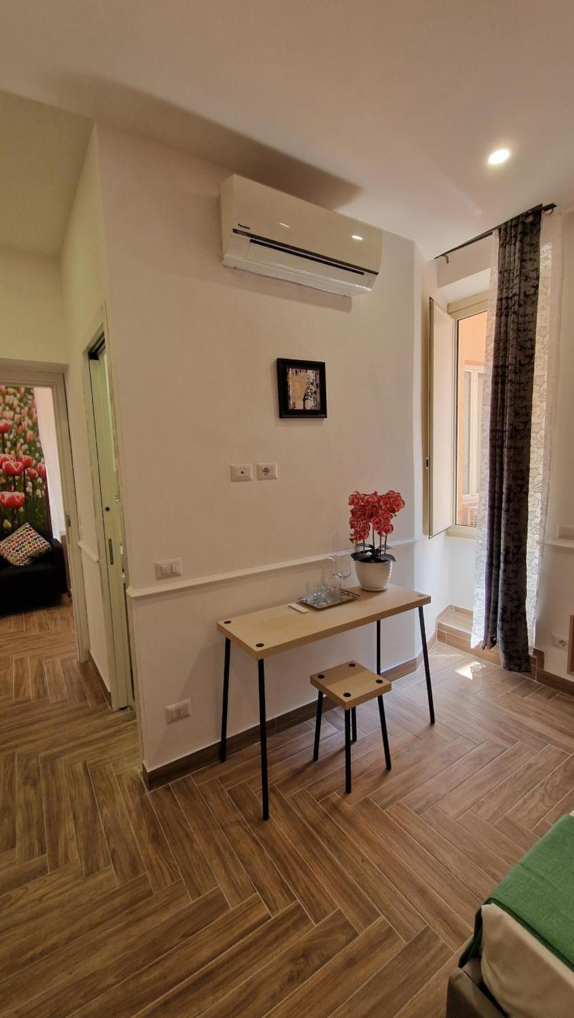 Susy'S Guest House - Room Spagna Roma Esterno foto
