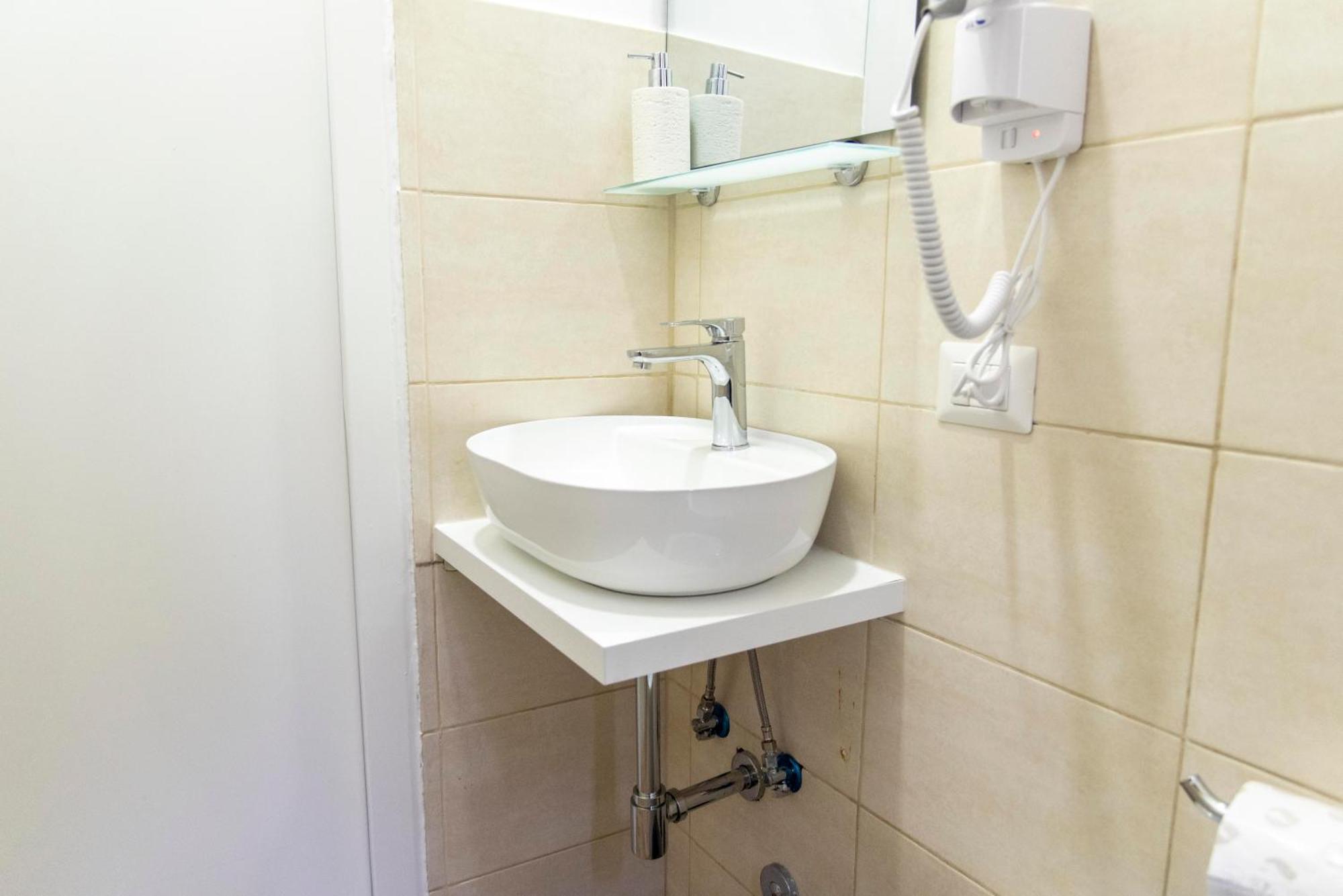 Susy'S Guest House - Room Spagna Roma Esterno foto